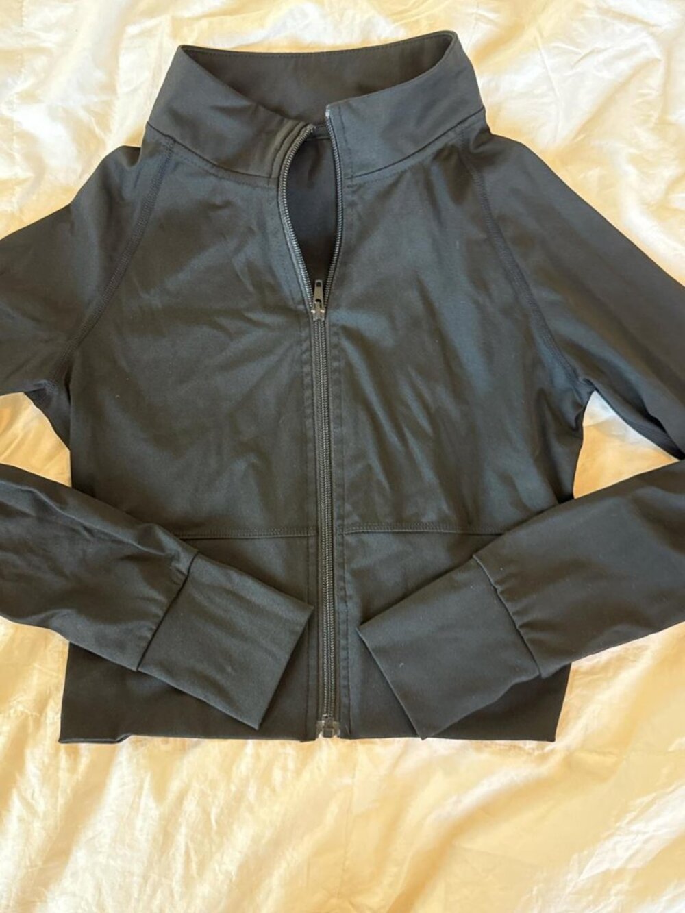 Lululemon Women's Black and Grey Jacket
